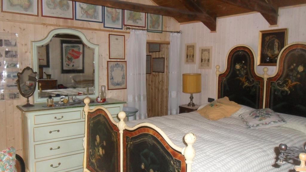 La Vieille Maison Biselli Tende Ruang foto