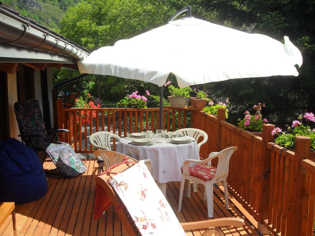 La Vieille Maison Biselli Tende Bagian luar foto